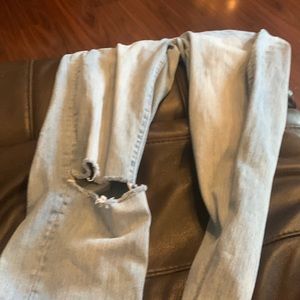 AMERICAN EAGLE OUTFITTERS size 2 women’s jeans